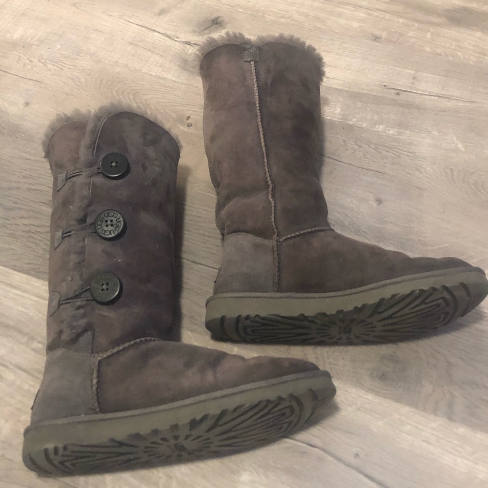 UGG boots tall with side buttons grey